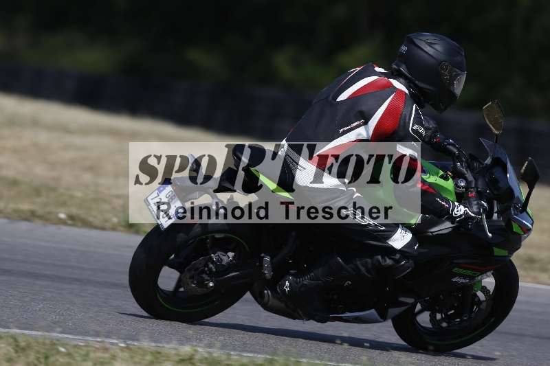 Archiv-2023/28 05.06.2023 Moto Club Anneau du Rhin/blanc-novice/5